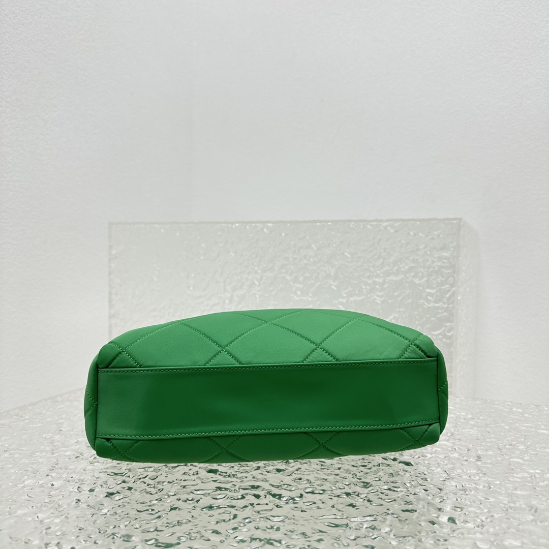 프라다 136569 가방 Prada Bag 썸네일 이미지