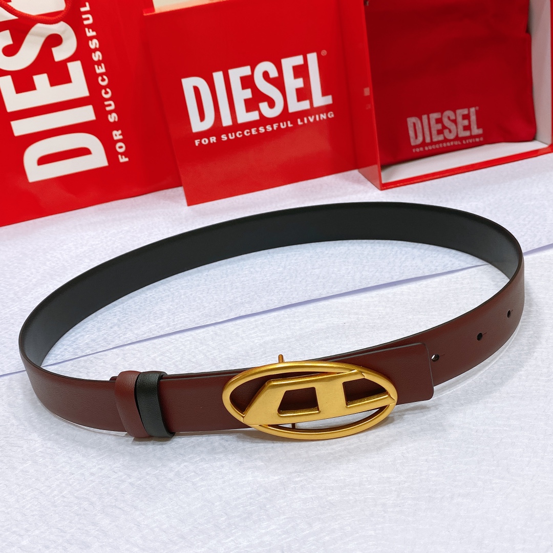 Real-Grade Diesel Skin with Silver Buttons: 3.0 cm Wide, Two-Sided Design