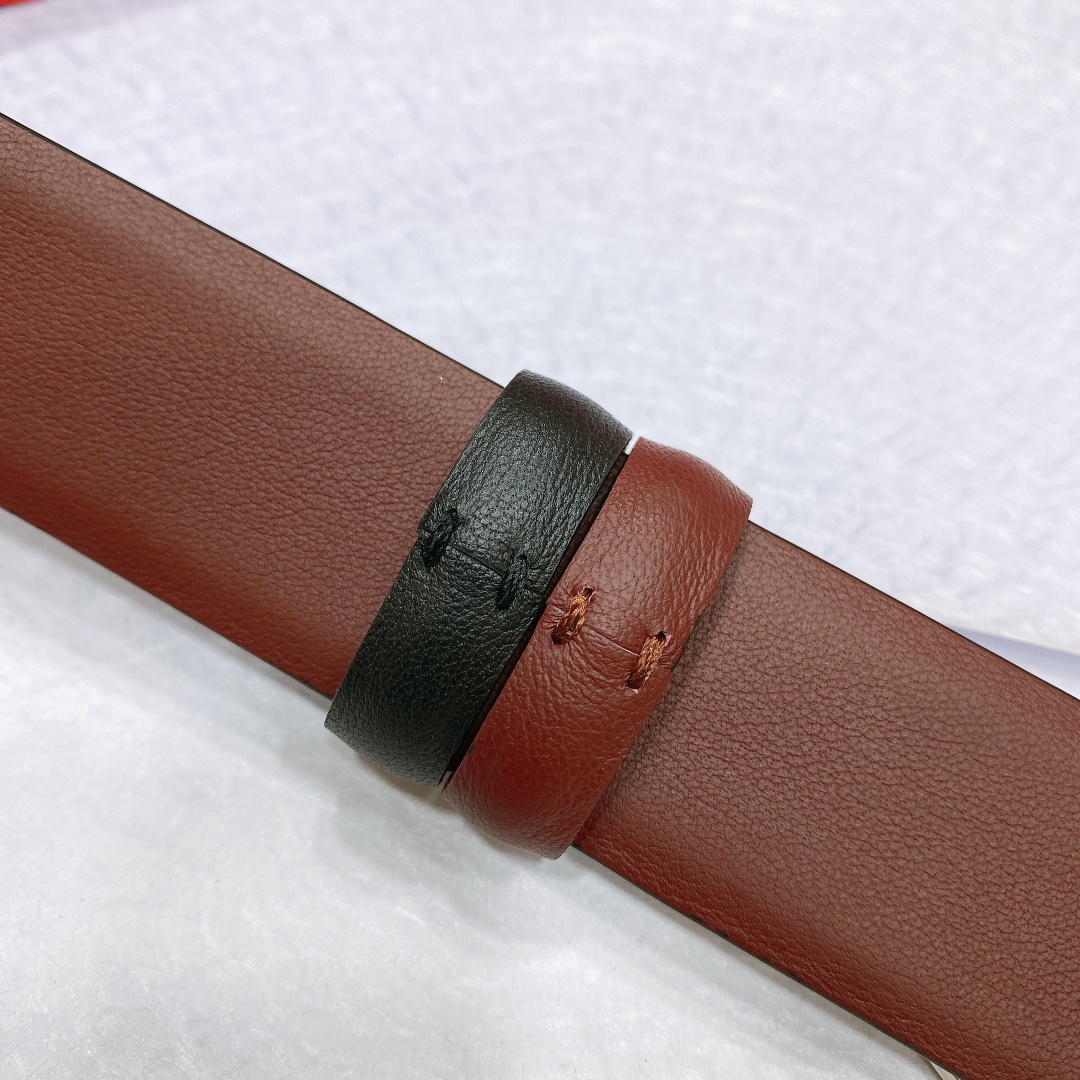 “Real-Grade Diesel Skin with Silver Buttons, 3.0 cm Wide, Two-Sided Design” - 图片 4