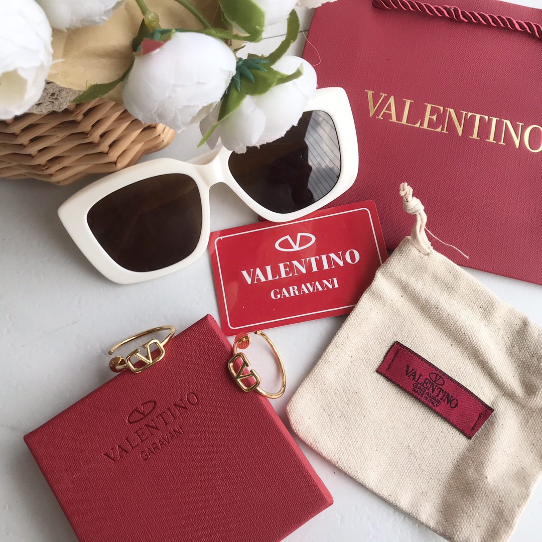 발렌티노 귀걸이 63622 Valentino Earrings