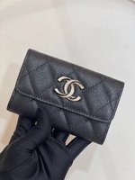 Chanel Online
 Wallet Card pack Cowhide