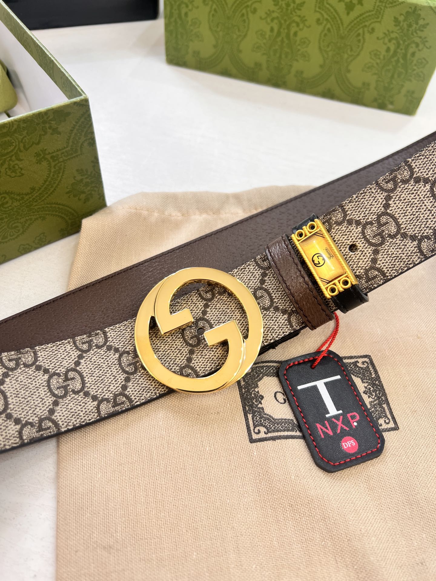 古奇GUCCi男士皮带 ZP开模制作 原厂牛皮低手感手感细腻 内穿GG五金 霸气十足 4.0cm