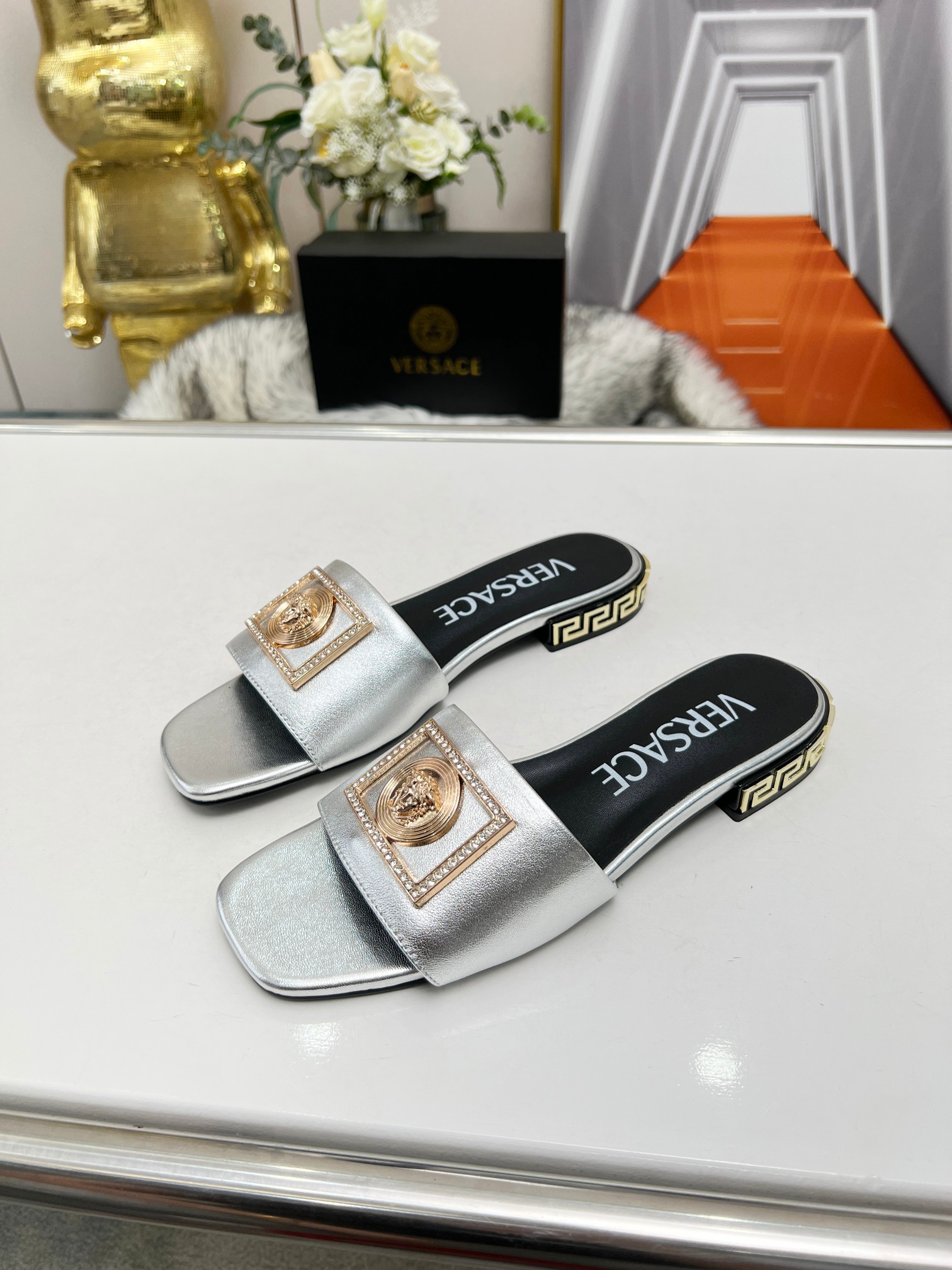 Factory precio: suela de cuero P215 suela de goma P180 yardas: 35-44 (44 se puede pedir) Versace nue
