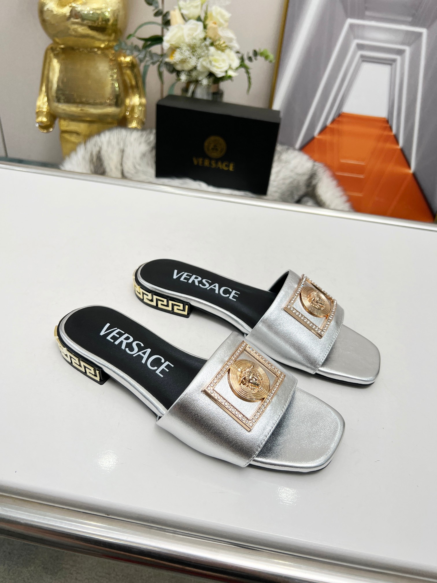 Factory precio: suela de cuero P215 suela de goma P180 yardas: 35-44 (44 se puede pedir) Versace nue