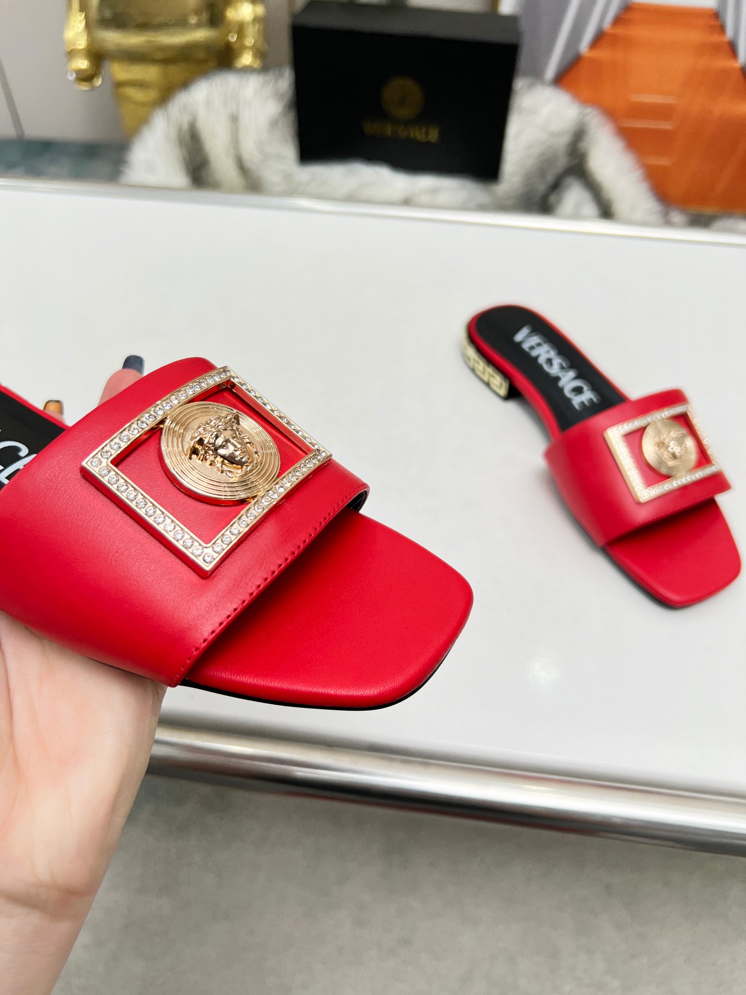 Factory precio: suela de cuero P215 suela de goma P180 yardas: 35-44 (44 se puede pedir) Versace nue