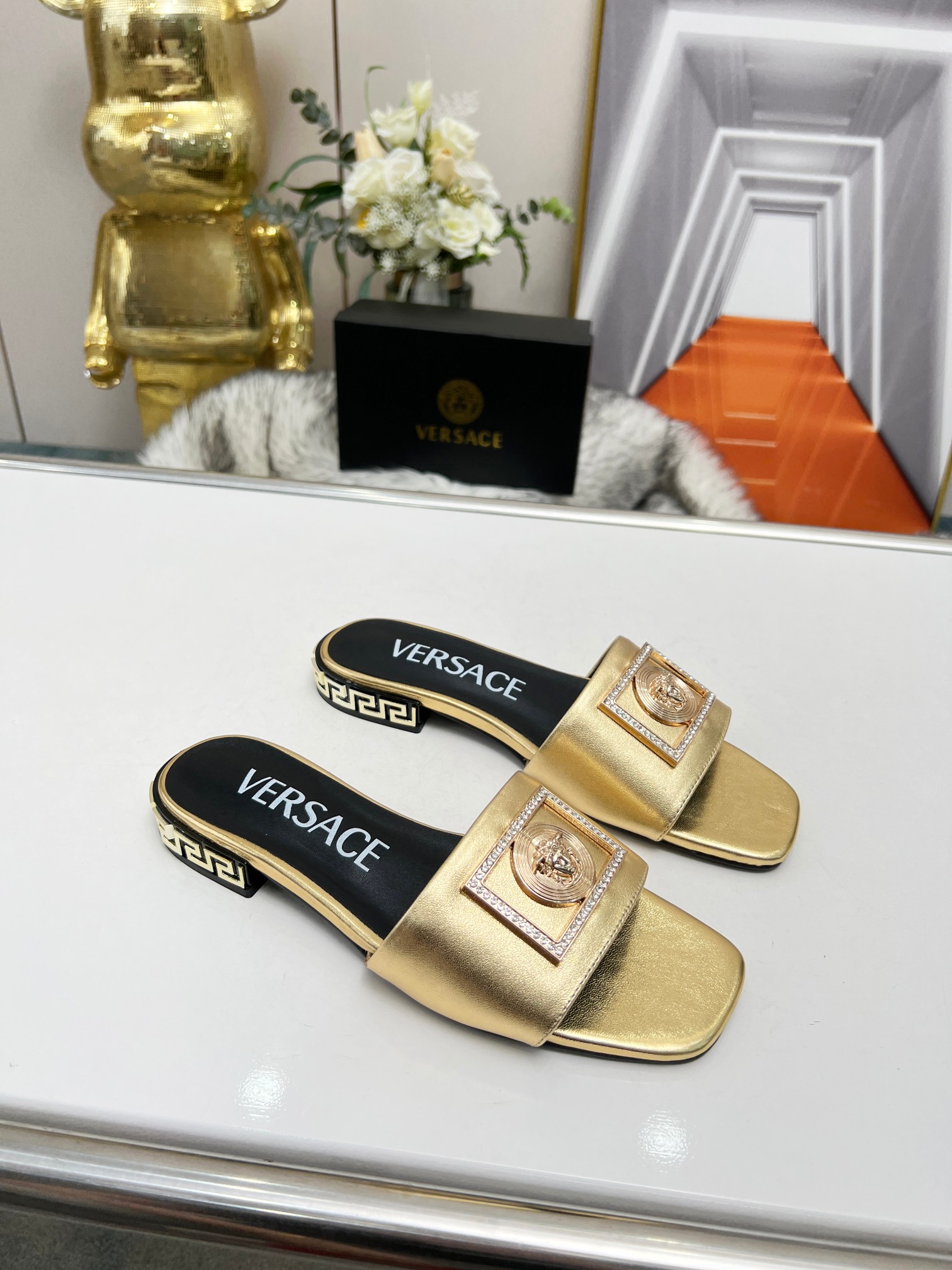 Factory precio: suela de cuero P215 suela de goma P180 yardas: 35-44 (44 se puede pedir) Versace nue