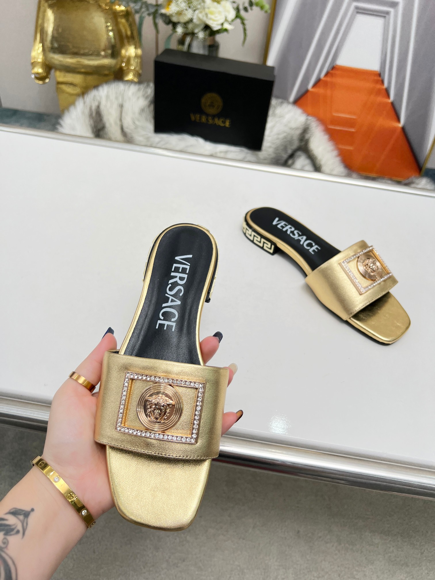 Factory precio: suela de cuero P215 suela de goma P180 yardas: 35-44 (44 se puede pedir) Versace nue