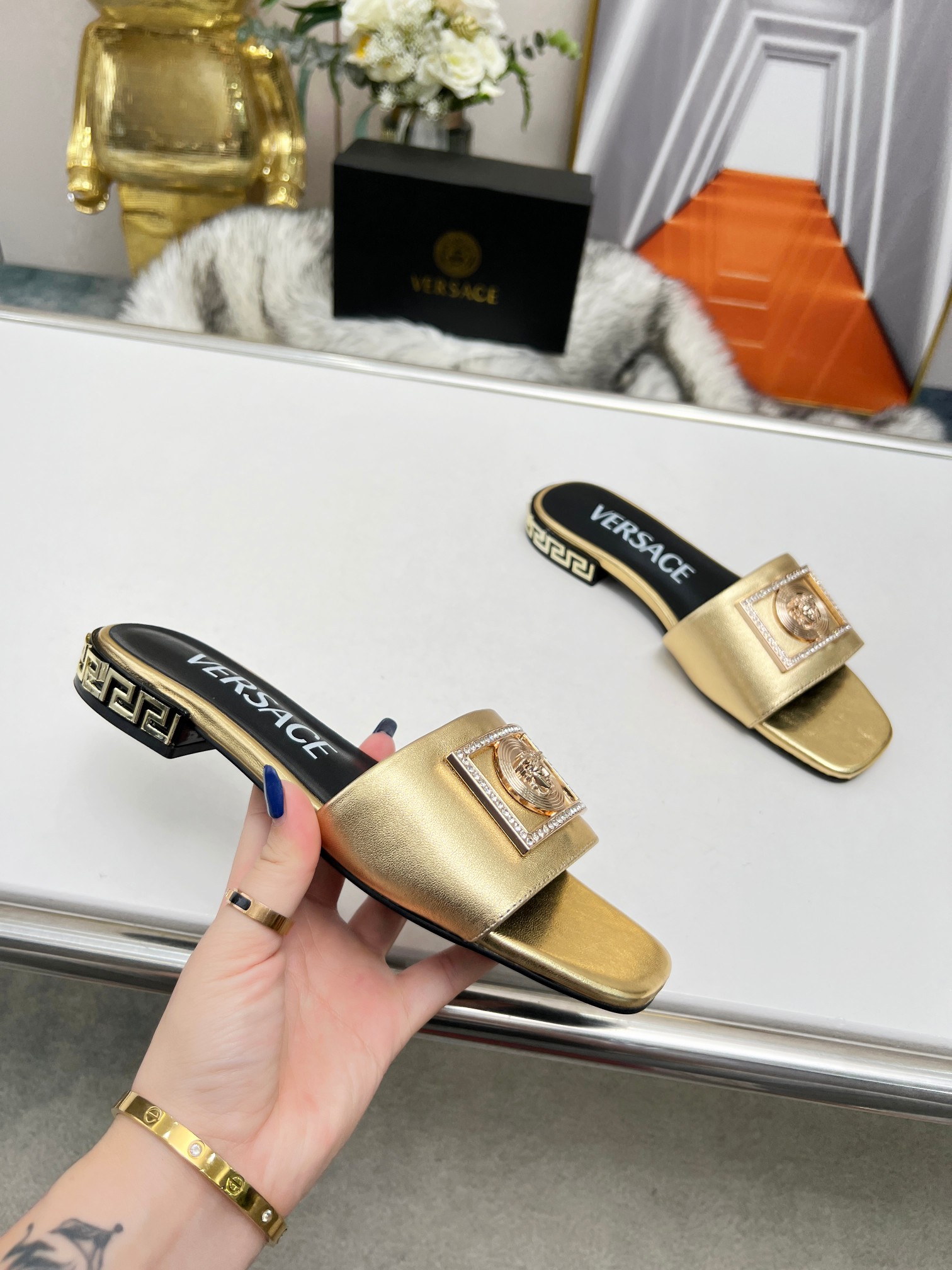 Factory precio: suela de cuero P215 suela de goma P180 yardas: 35-44 (44 se puede pedir) Versace nue