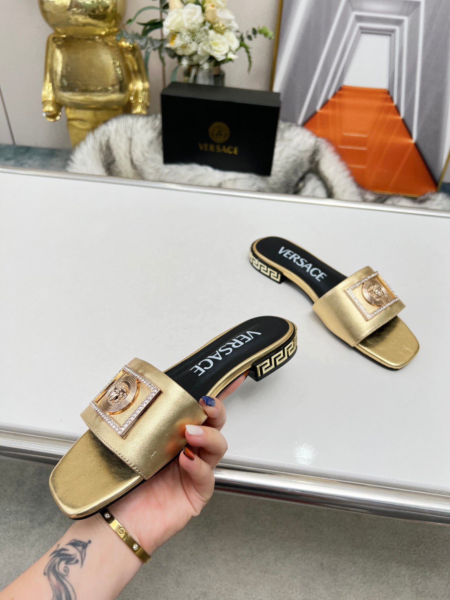 Factory precio: suela de cuero P215 suela de goma P180 yardas: 35-44 (44 se puede pedir) Versace nue