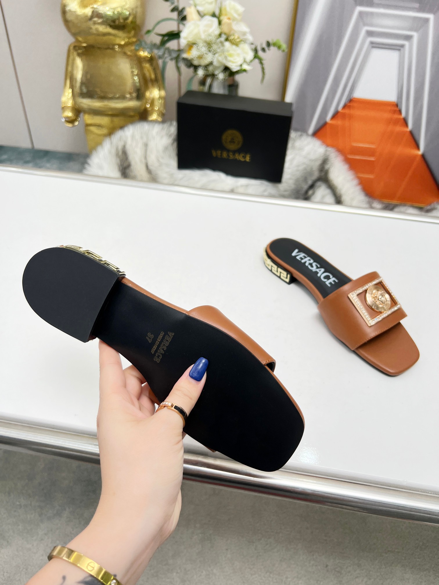 Factory precio: suela de cuero P215 suela de goma P180 yardas: 35-44 (44 se puede pedir) Versace nue