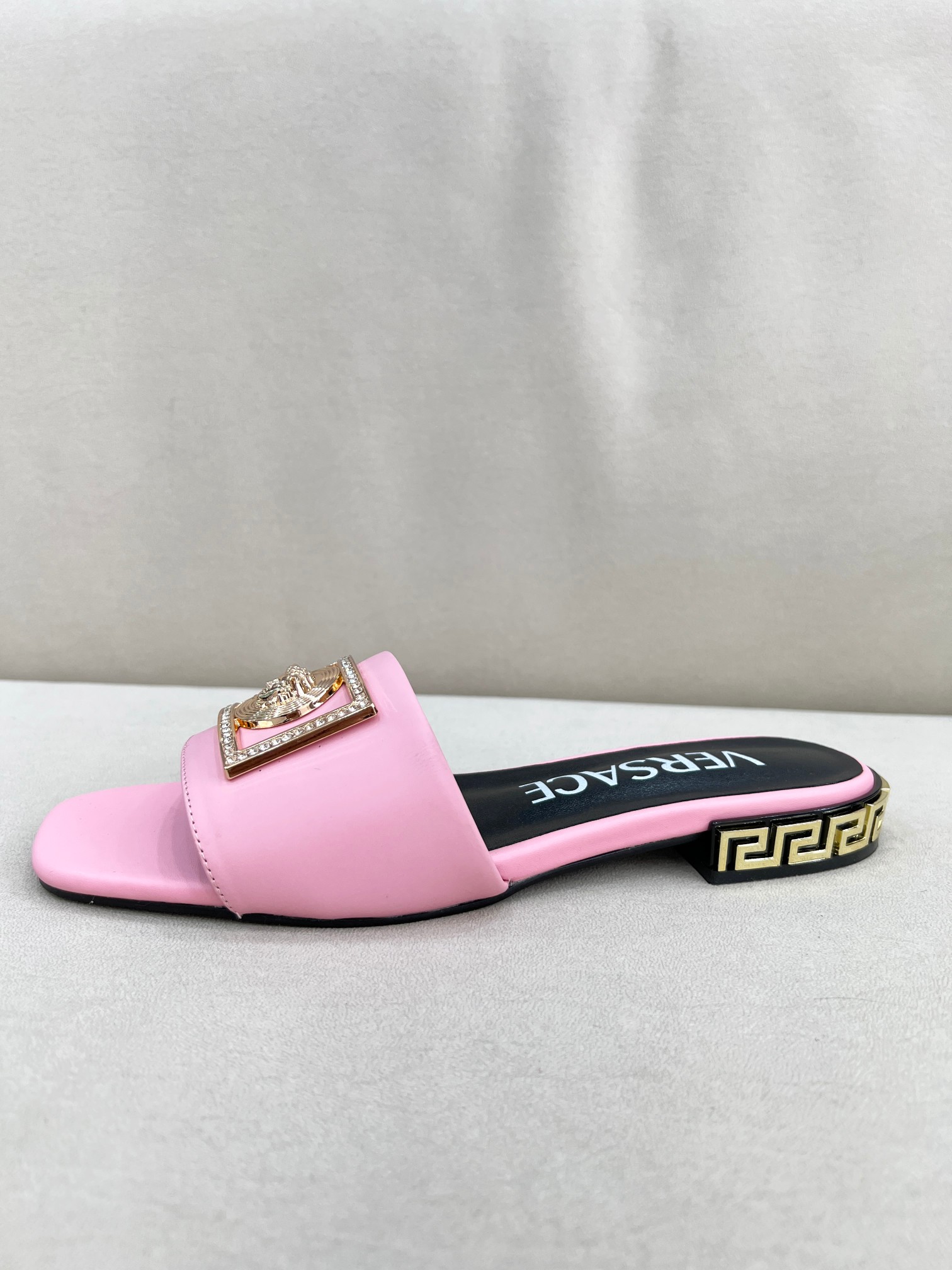 Factory precio: suela de cuero P215 suela de goma P180 yardas: 35-44 (44 se puede pedir) Versace nue