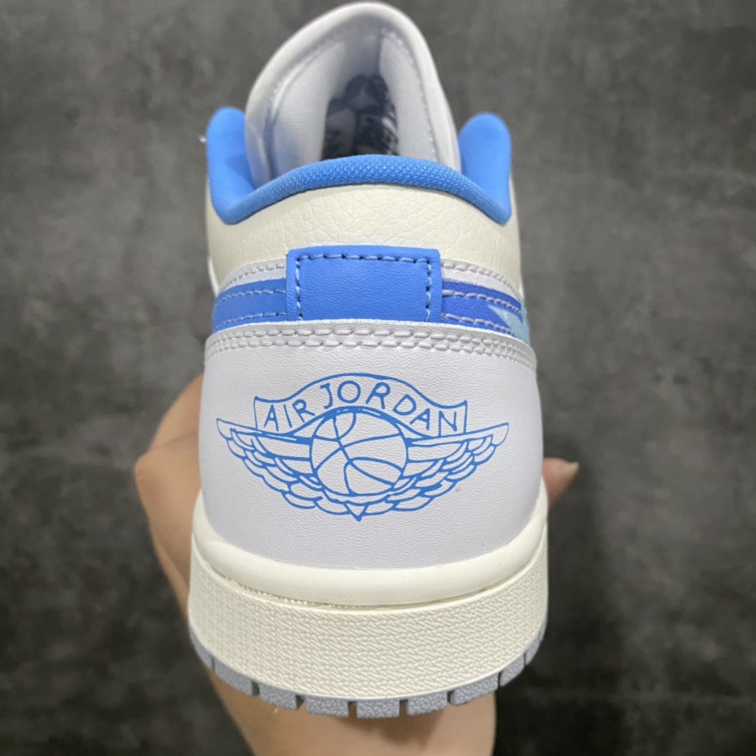 图片[4]-【DT版本】Nike Air Jordan 1 Low SE\”White/Blue/Flame\”AJ1乔丹一代低帮经典复古文化休闲运动篮球鞋“白蓝火焰”n市面唯一纯原级别 完美零毛边处理原厂内置全掌气垫 价格定位良心已出货百个配色，新色还在陆续开发出货平台专用代工流水线出品 一眼公司既视感拿到手的一瞬间就与众不同 碾压市面所有版本认准细节 全部原鞋开发 每一个配色都会采购原鞋确认细节 打破市面看图做货无好货之说 细节精确 所有配色原数据档案开发！ 货号：FJ7219-441  尺码：35.5 36 36.5 37.5 38 38.5 39 40 40.5 41 42 42.5 43 44 44.5 45 46-莆田鞋批发中心