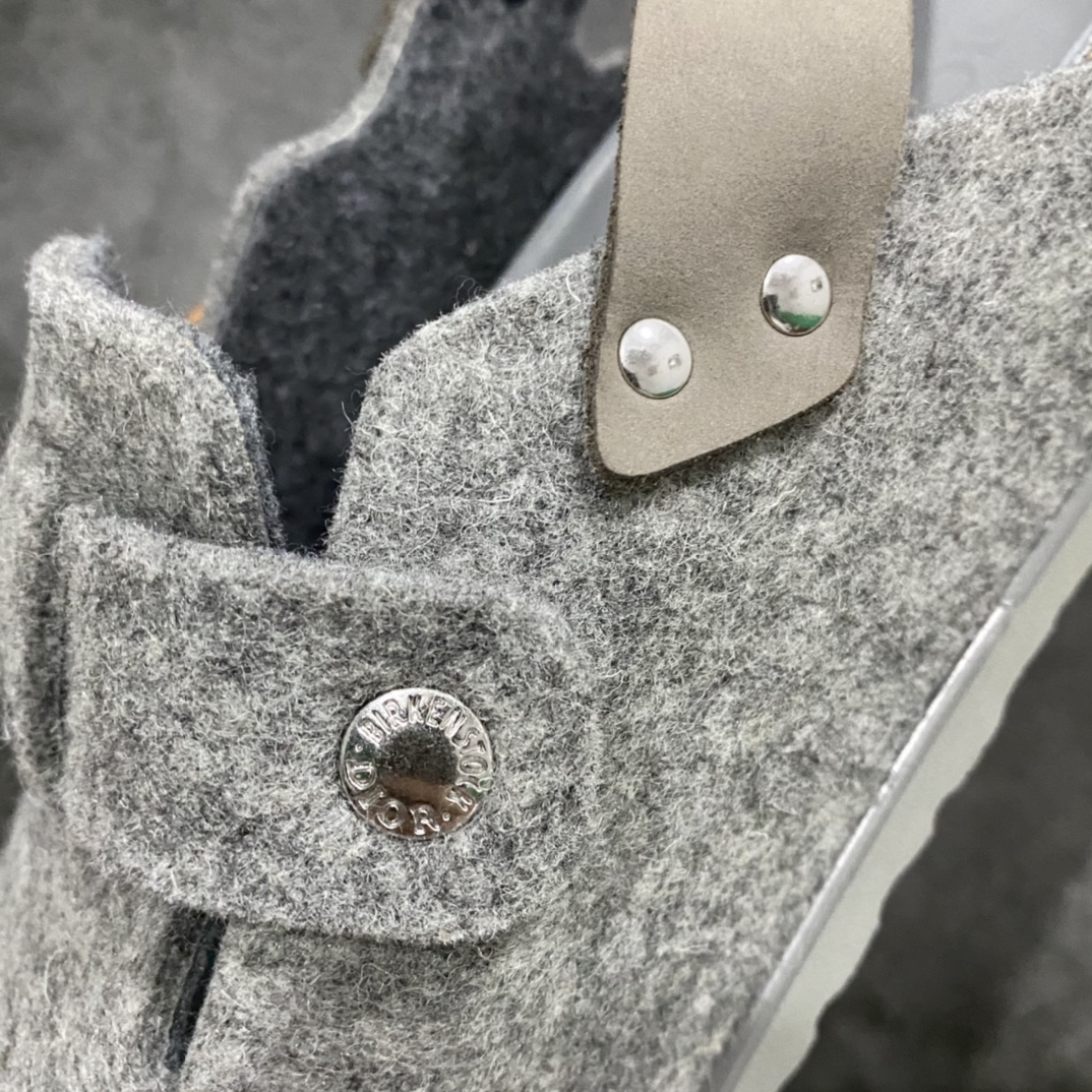 图片[5]-【G版纯原】 Birkenstock 勃肯 x联名 Dior迪奥 Tokio 开发耗时2个多月！ 灰色 真羊毛纤维材质鞋面！ 黑色、沙色 头层牛翻毛皮 ！ TPU圆头包头设计！ 侧面独家开模金属锁扣设计！ 精致原版包装+配件齐全！ 私模开发，非经典勃肯大底！ 尺码： 35-46、超大尺码，外贸特供！-选品中心
