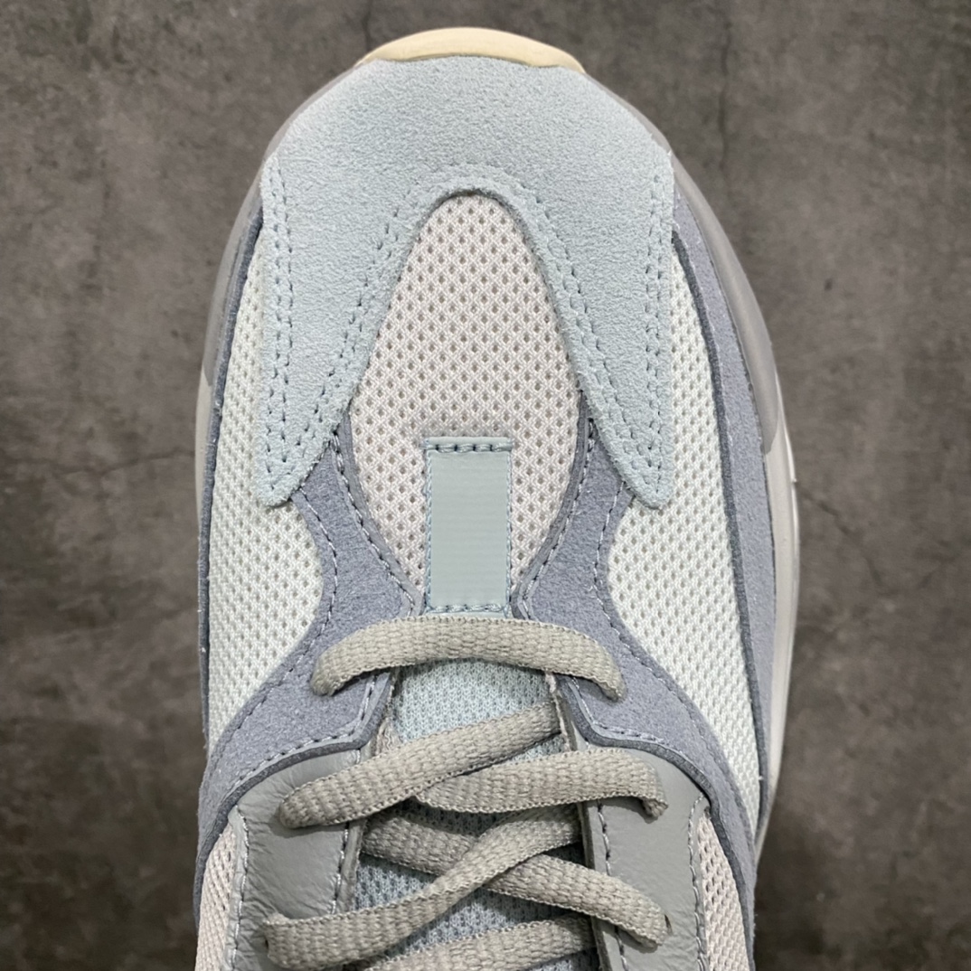 [OG Pure Original] Yeezy 700 Inertia Gray Blue EG7597