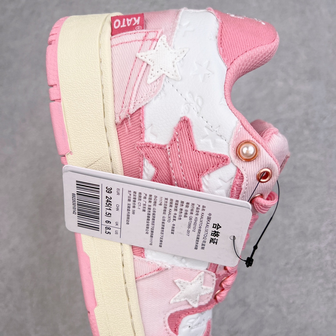 图片[6]-＃福利特价 KAALIXTO Retro Vintage 星星潮流休闲防滑耐磨低帮板鞋 此款鞋使用牛仔作为主要的鞋面材质 结实耐磨 鞋舌设计特有印花皮牌作为搭配充分凸显牛仔的特性 整体鞋款采用牛仔面料随意角度拼接的呈现方法 打破消费者原有对鞋子的刻板印象 让人耳目一新 织麦标在彰品品牌属性的同时更具牛仔的代表性元素 并采用加厚内里 穿着舒适透气 鞋底做旧氧化 尺码：36 37 38 39 40 41 42 43 44 45-选品中心