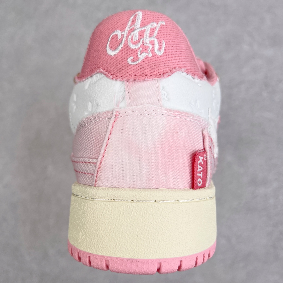 图片[8]-＃福利特价 KAALIXTO Retro Vintage 星星潮流休闲防滑耐磨低帮板鞋 此款鞋使用牛仔作为主要的鞋面材质 结实耐磨 鞋舌设计特有印花皮牌作为搭配充分凸显牛仔的特性 整体鞋款采用牛仔面料随意角度拼接的呈现方法 打破消费者原有对鞋子的刻板印象 让人耳目一新 织麦标在彰品品牌属性的同时更具牛仔的代表性元素 并采用加厚内里 穿着舒适透气 鞋底做旧氧化 尺码：36 37 38 39 40 41 42 43 44 45-选品中心