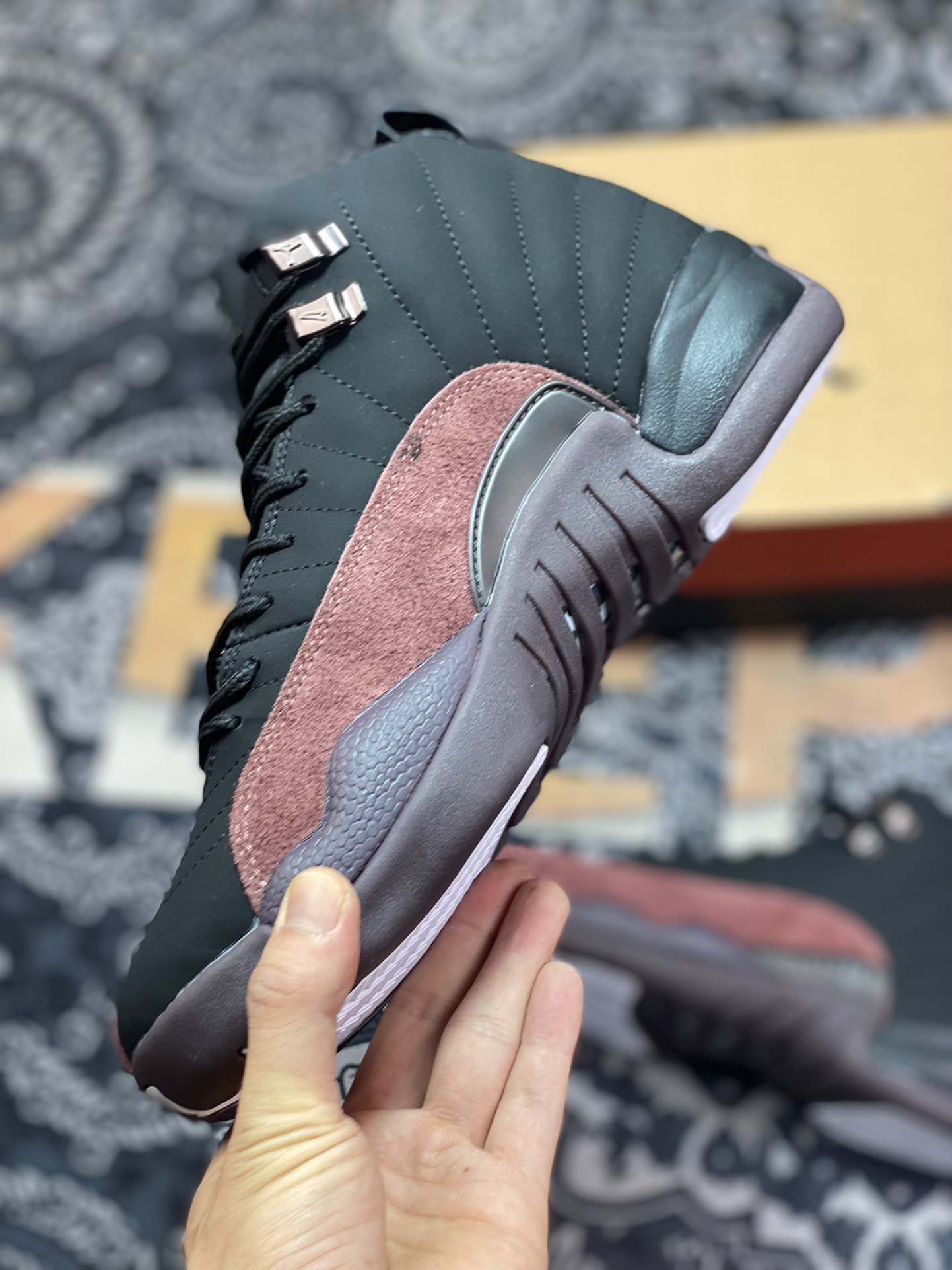 A Ma Maniére x Air Jordan AJ12 Retro AMM joint black wine red DV6989-001