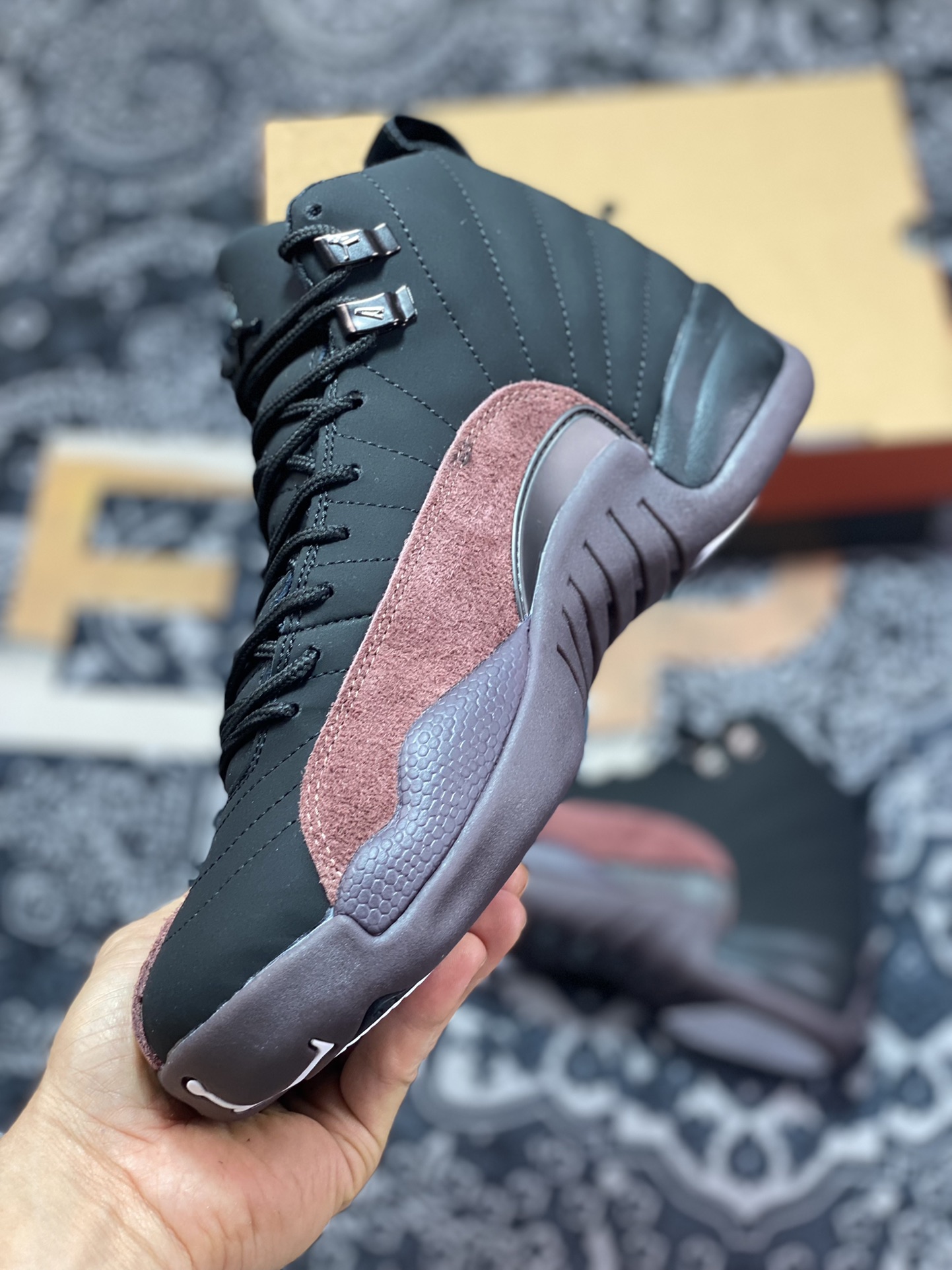 A Ma Maniére x Air Jordan AJ12 Retro AMM joint black wine red DV6989-001