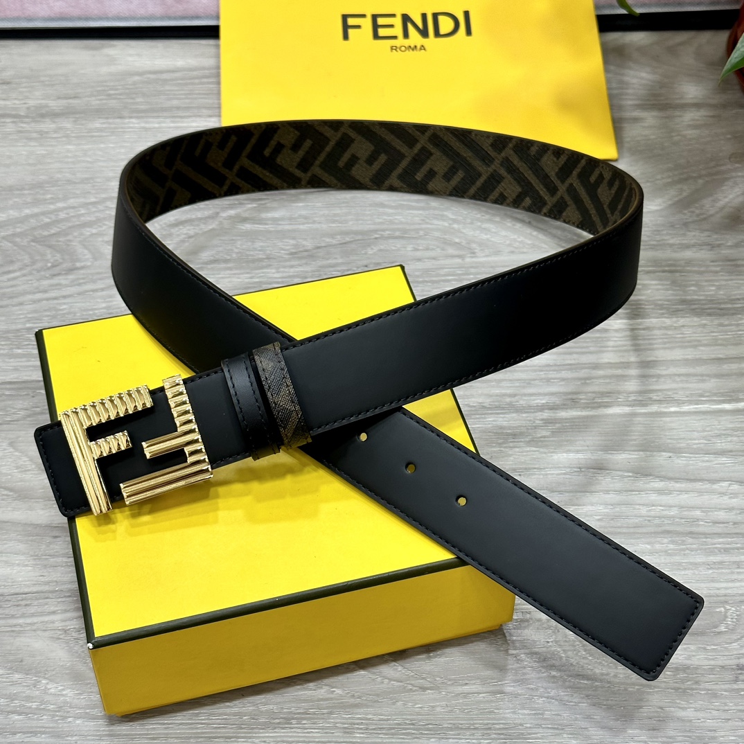 FENDI芬迪专柜同款宽4.0CM双环正反用腰带FF按钉搭扣黑色CuoioRomano皮革材质反面面料带