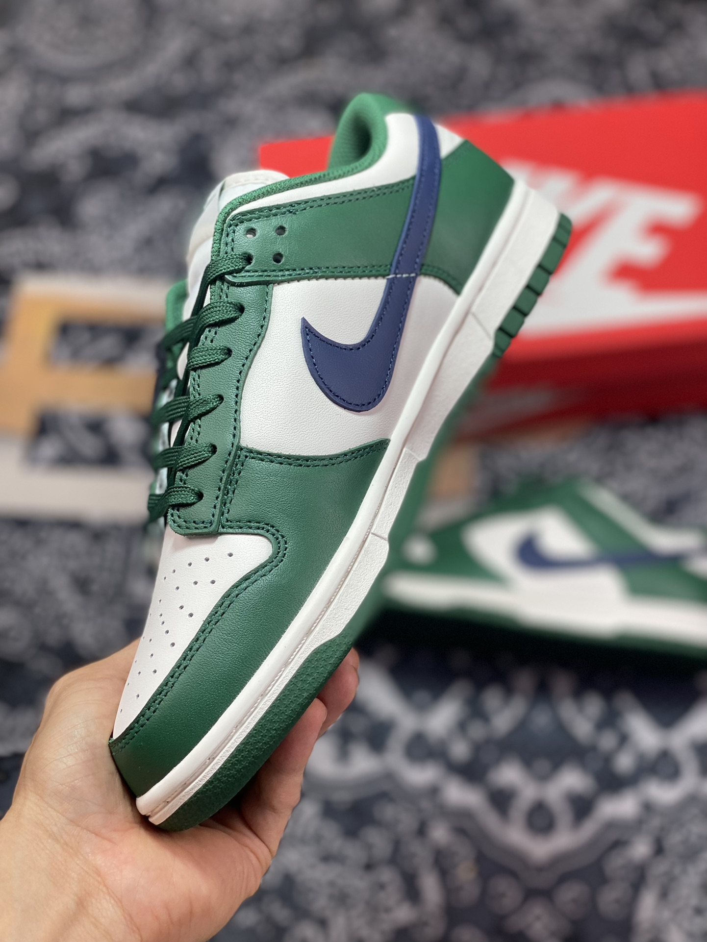 dunk dunk series low-top casual sports skateboard shoes ”retro green white night blue” 1503-300