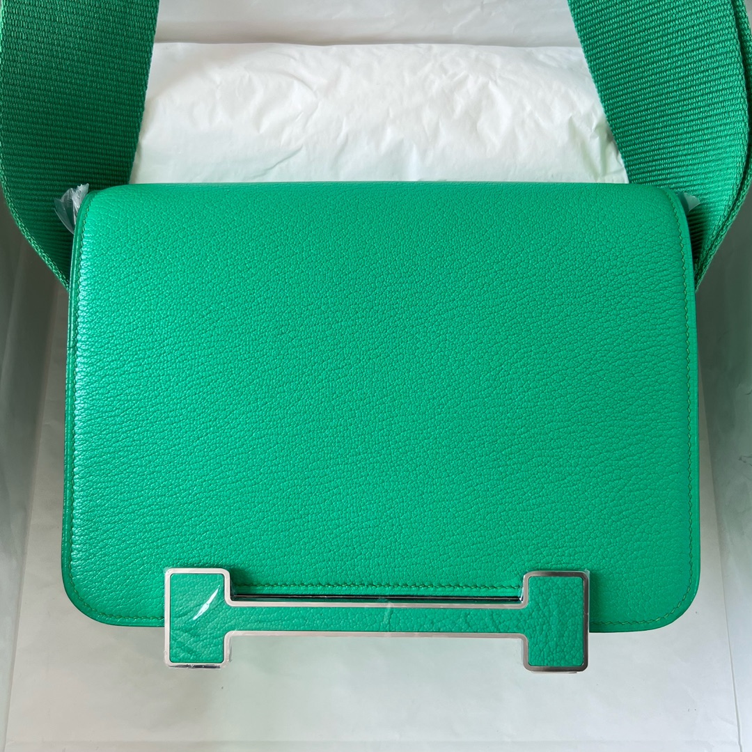 NO:700561,!  Hermes Geta clog bag goatskin Chevre mint green silver buckle HW top hand sewing Stock,Hermes,hermes,hermes,sheepskin,Hermes,19860909！ Hermes Geta 木屐包 山羊皮 Chevre薄荷绿 银扣 HW 顶级手缝 Stock,爱马仕,hermes,hermes,sheepskin,Hermes,,Bag