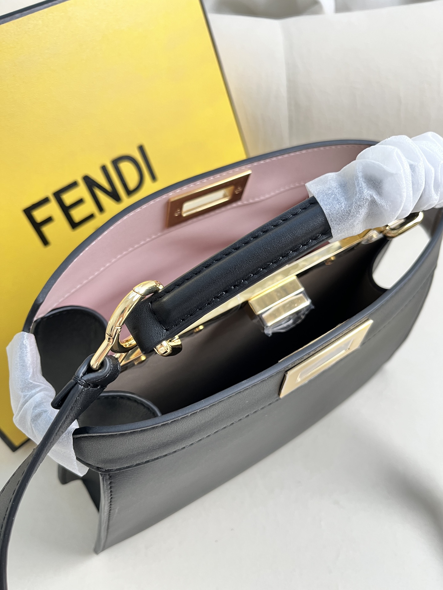Fendi Peekaboo Iseeu Medium Black Leather Satchel Handbag 7 i1685939801 2070 5