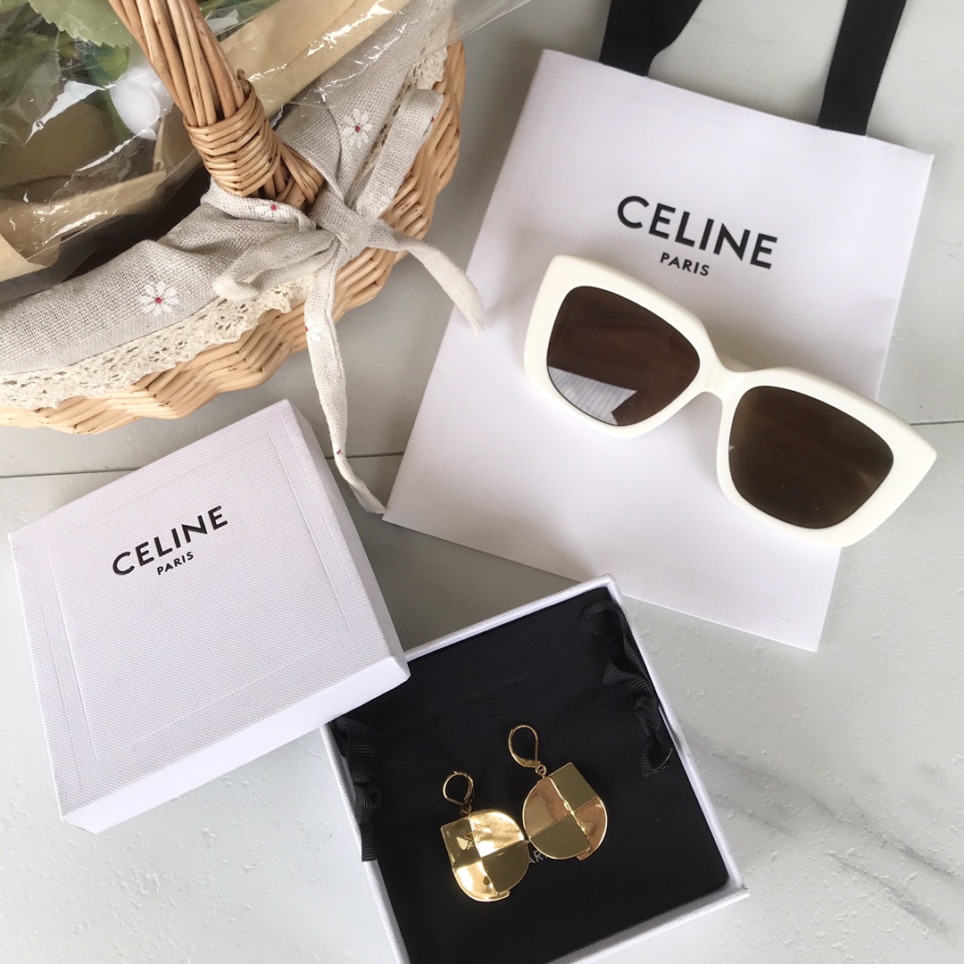 셀린느 귀걸이 69303 Celine Earrings