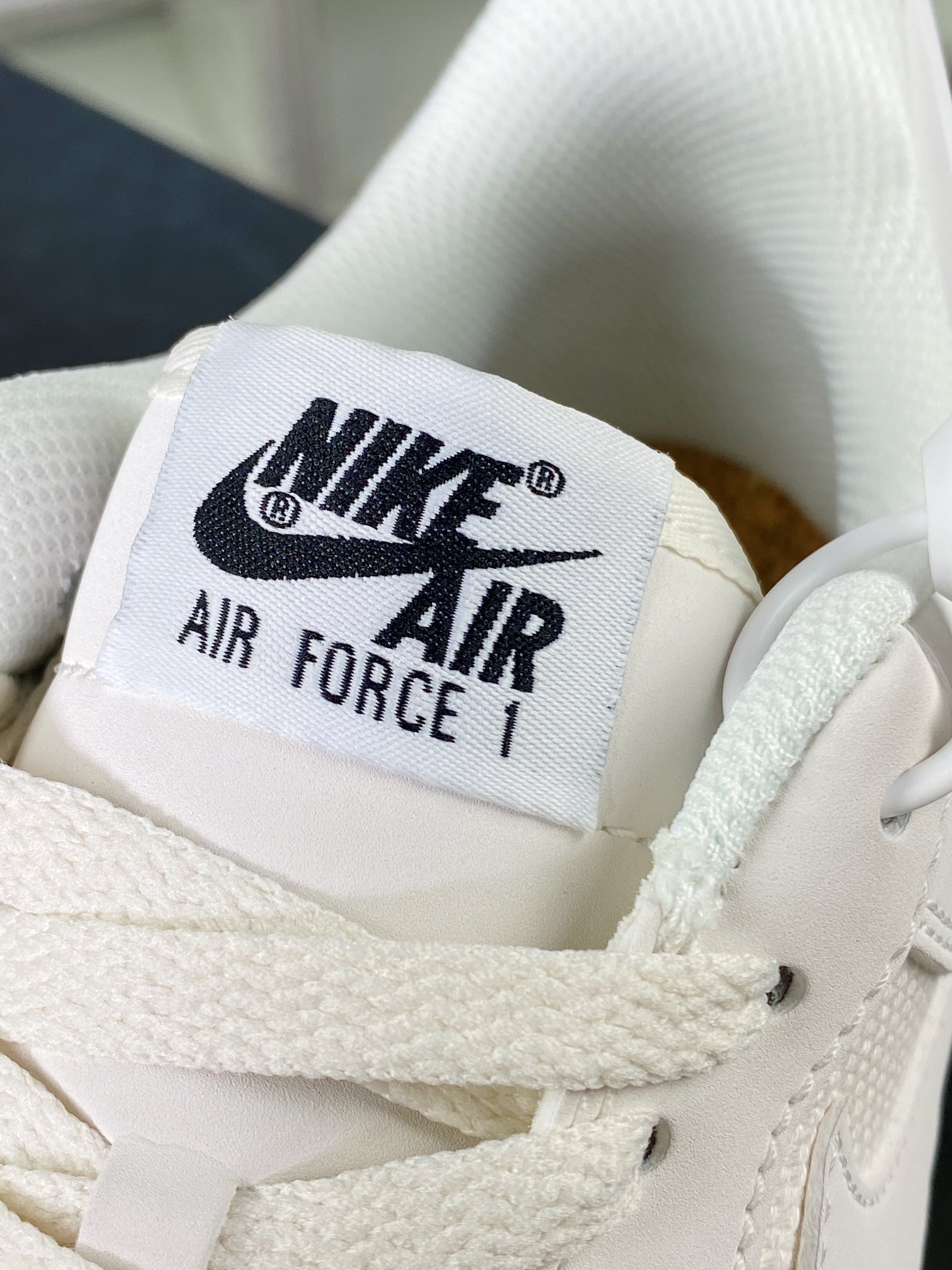 200  Air Force 1 Low '07 LV8 Low"Next Nature Cork"空军一号板鞋“米白软木塞”DV7184-001