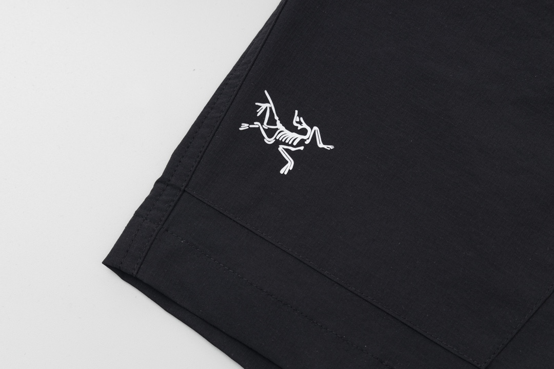 Arteryx Gamma Quick Dry Shorts: High-End Outdoor Apparel for Men - 图片 8