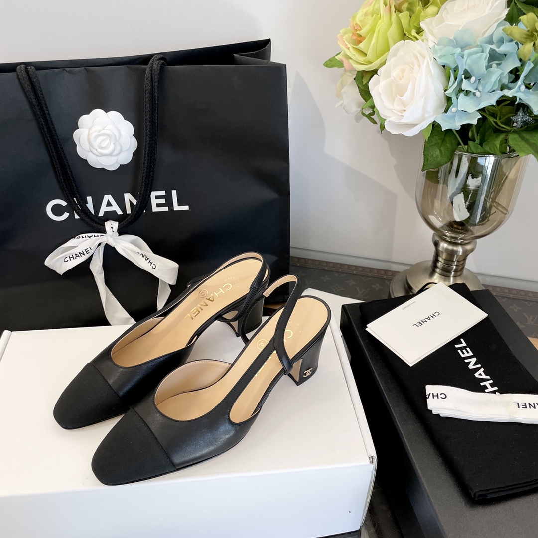 CHANEL 春夏 サンダル 肌を白く見せる～上品な雰囲気 -最高品質