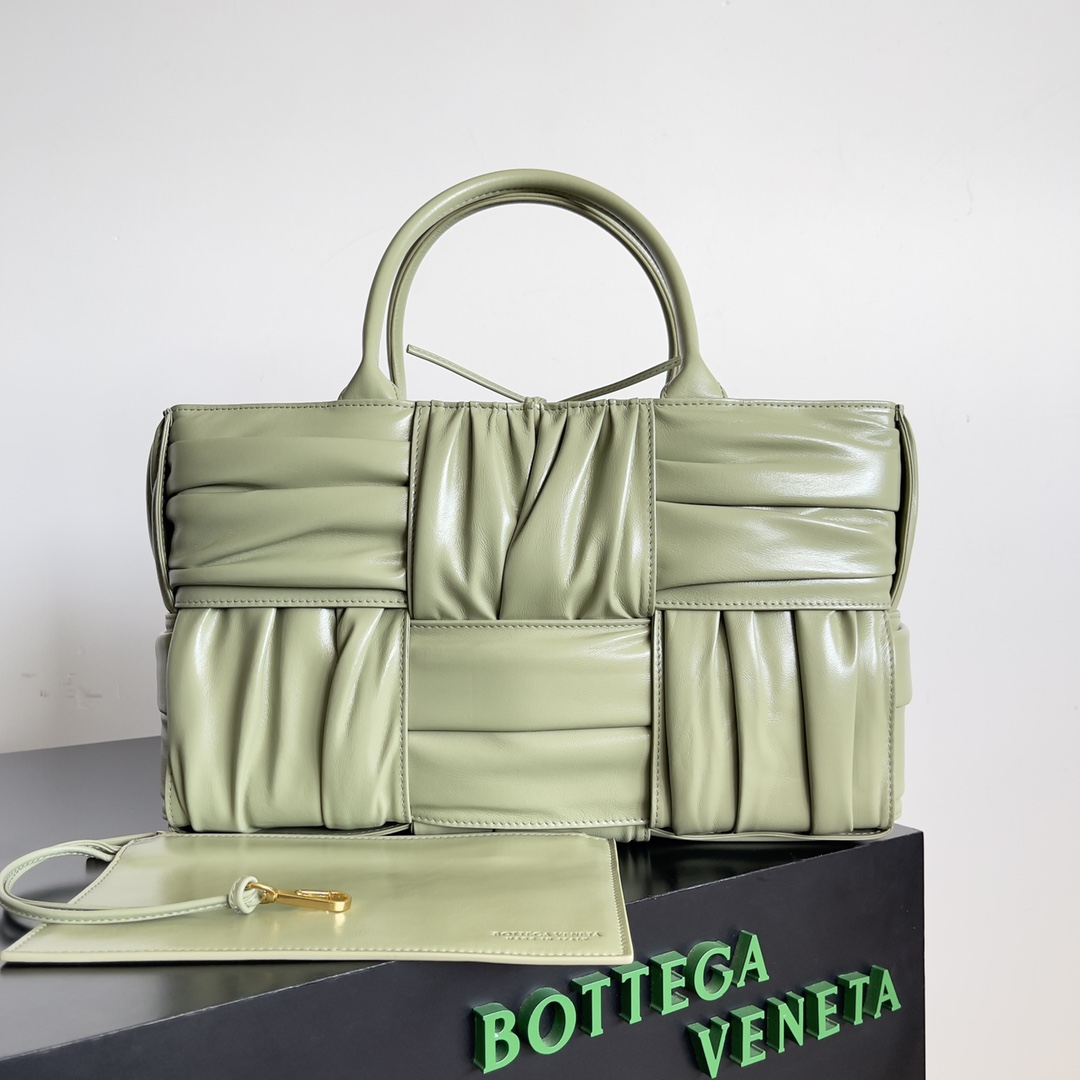 Cos'è un contatore di qualità
 Borse Tote Verde Tessitura Unisex Pelle vitello bovina