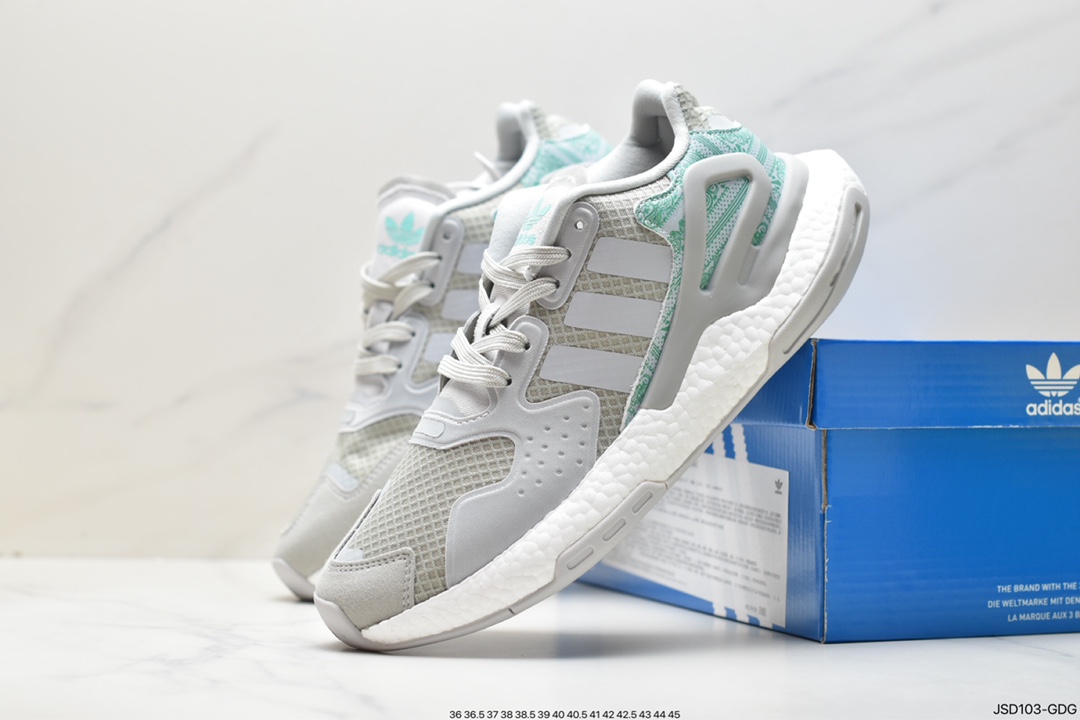 Brand new Adidas AD Clover Originals 2020 Day Jogger Boost jogger running shoes FW4539