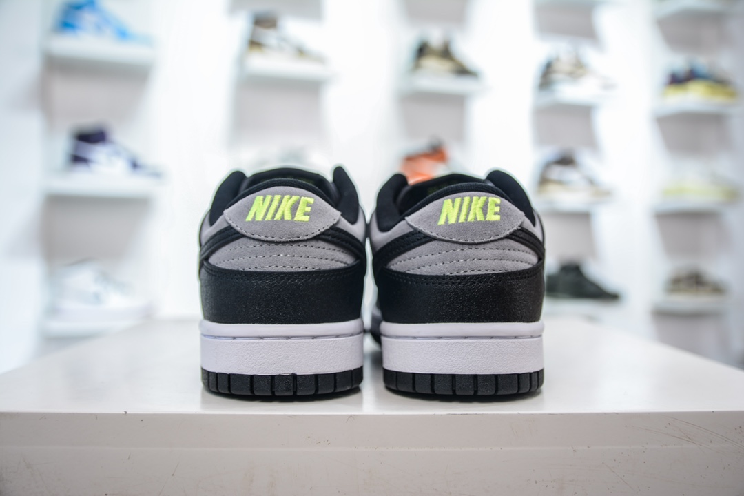 Nike SB Dunk Low ”Black Gray Green Strike ” black gray mini hook FQ2205-001