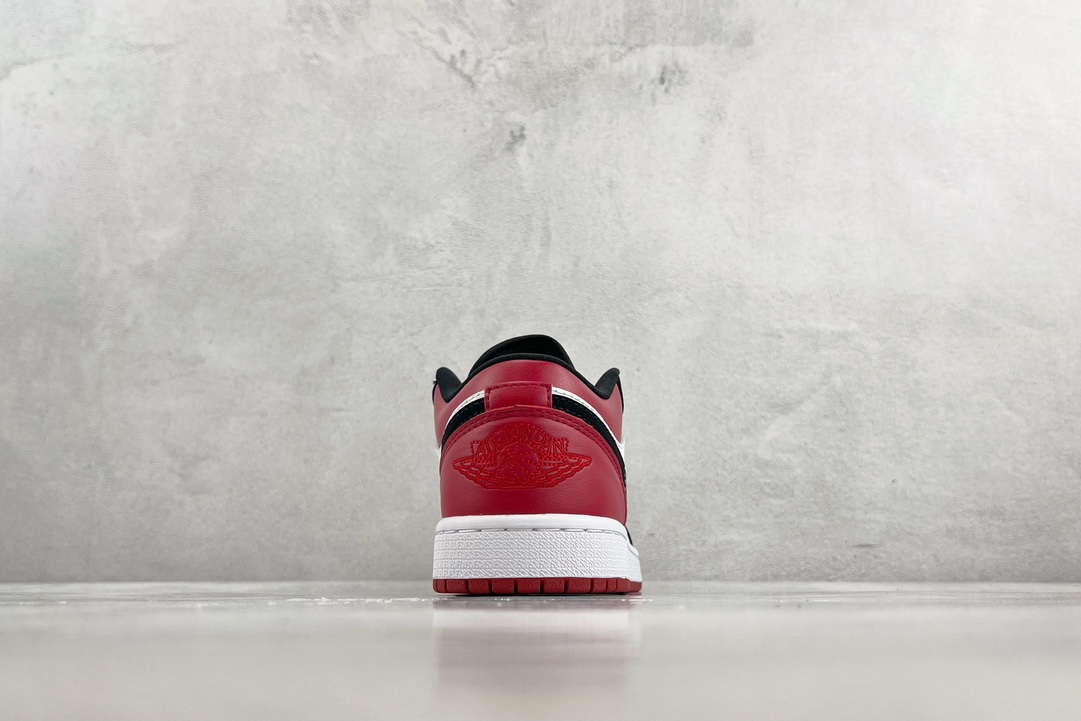 Jordan Air Jordan 1 Low GS black toe 553560-116