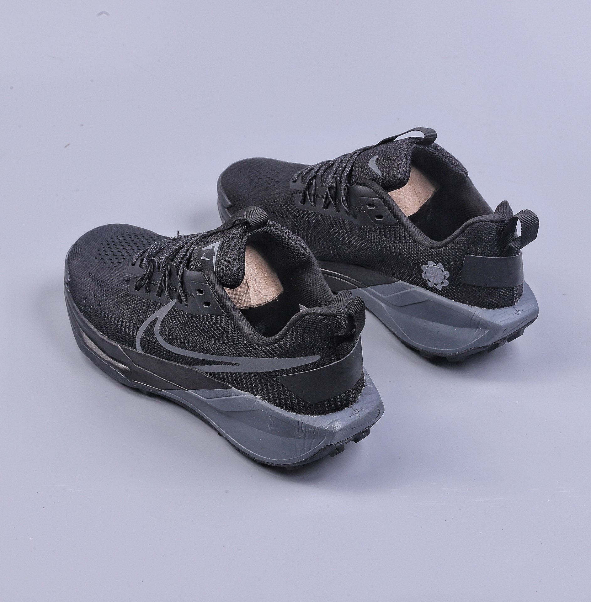 180 NIKE Air Zoom Terra Kiger 男女士抓地缓震舒适跑步鞋 DR2688-007