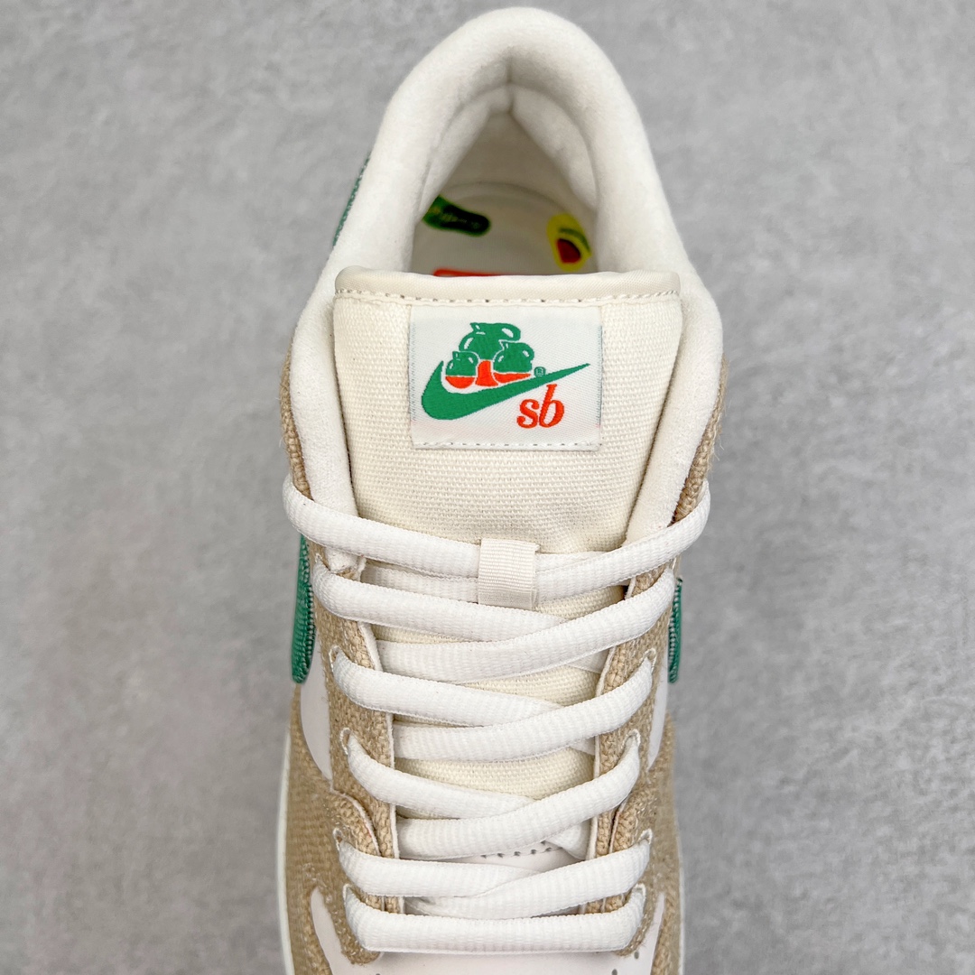 图片[5]-零售💰400 ＃M纯原 Jarritos x NK SB Dunk Low 联名墨西哥汽水米白绿撕撕乐 FD0860-001 毫无疑问圈内最强 零售首选 真正的匠心工艺 复刻圈巅峰产物 到手你会有扔掉正品的冲动 独家原厂航空铝磨具打磨大底 鞋头坡度极致还原 原盒原配 圈内天花板工艺 原厂冲刀 超高清洁度 全鞋零毛边皮料切割 全套原楦原模倾力打造完美版型 采用原厂百宏鞋带以及原厂百宏织唛舌标 内标可供原厂几率过验 原厂中底布黄色点胶 原厂中底布拉帮走线遵循公司 SIZE：36 36.5 37.5 38 38.5 39 40 40.5 41 42 42.5 43 44 44.5 45 46 47.5 编码：by4936000-运动鞋