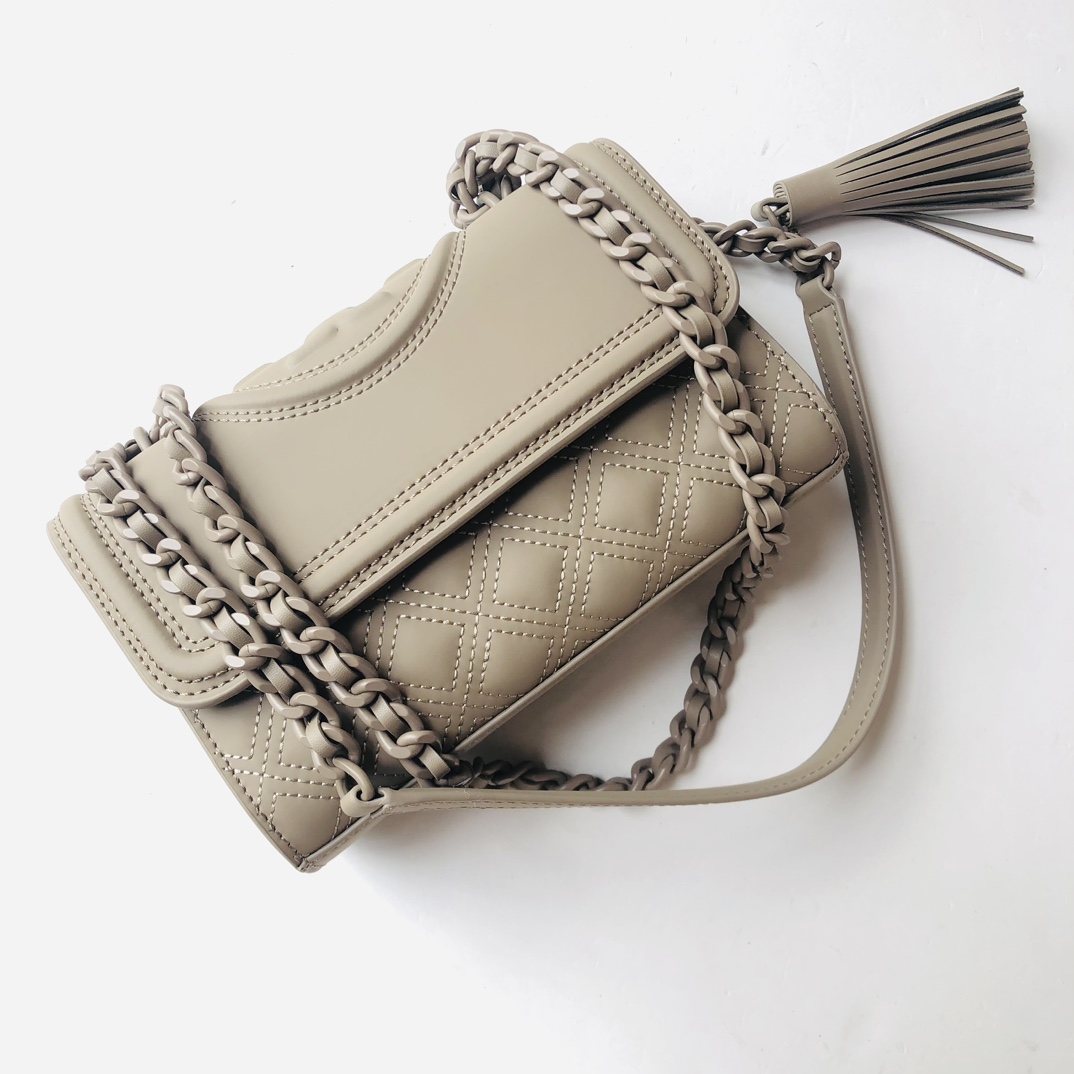 Tory Burch 82562 TB菱格哑光磨砂皮