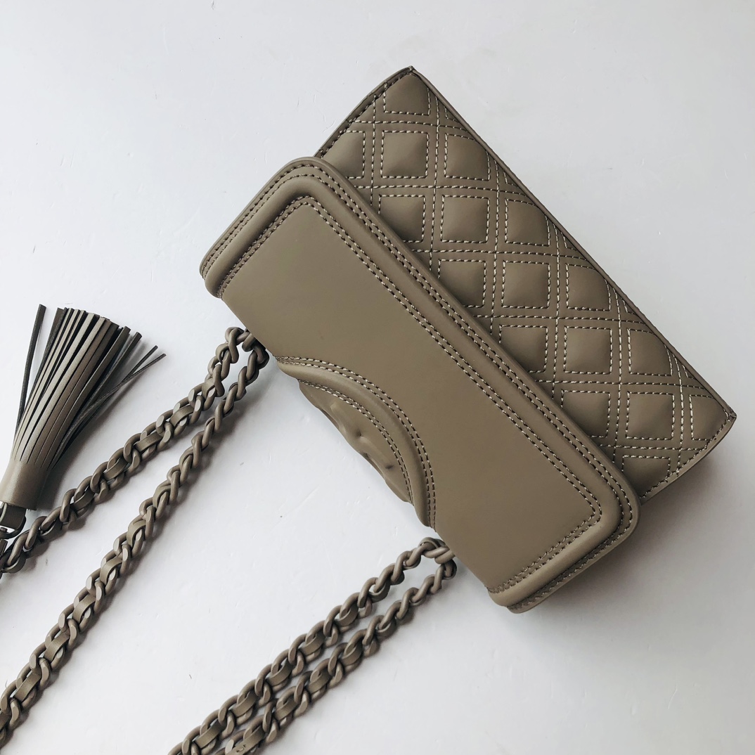 Tory Burch 82562 TB菱格哑光磨砂皮