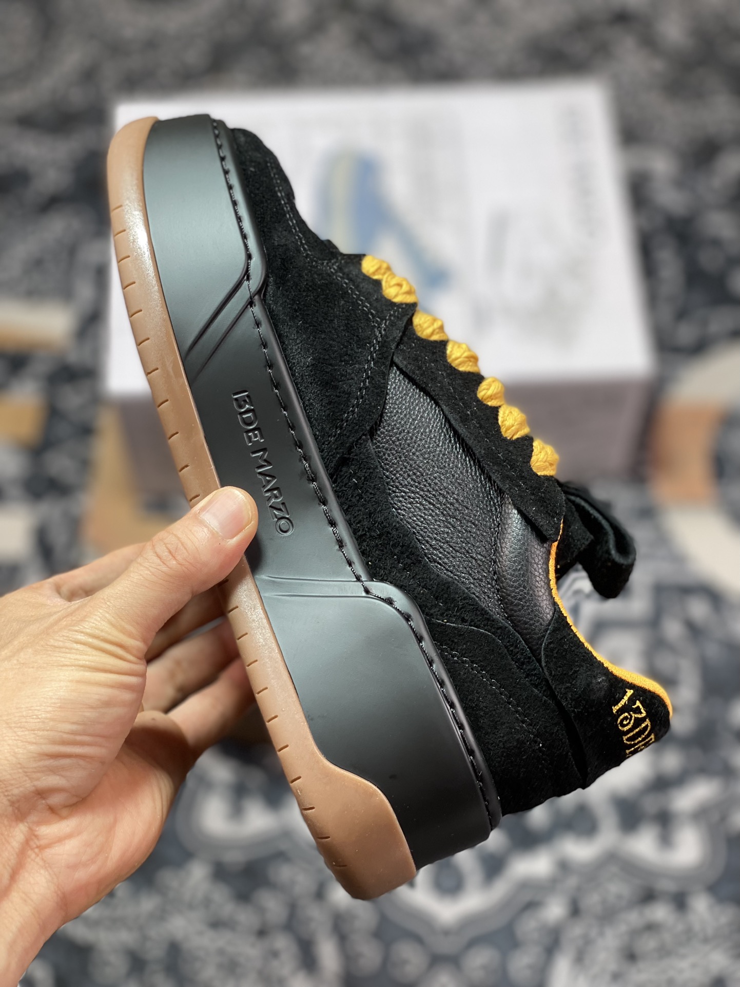 MARZO Doozoo Logo Low Sneaker series low-top platform platform shoes ”leather black and yellow bear doll charm” FR0158-01003