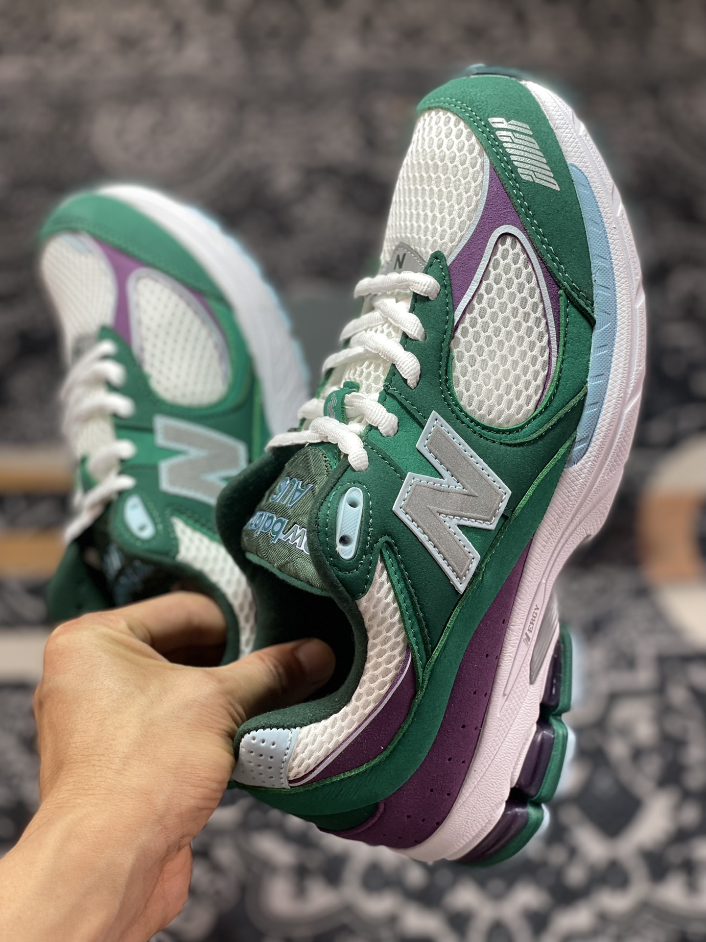 New Balance ML2002 Series Retro Dad Jogging Shoes ”Emerald Green Gray Purple” M2002RUT