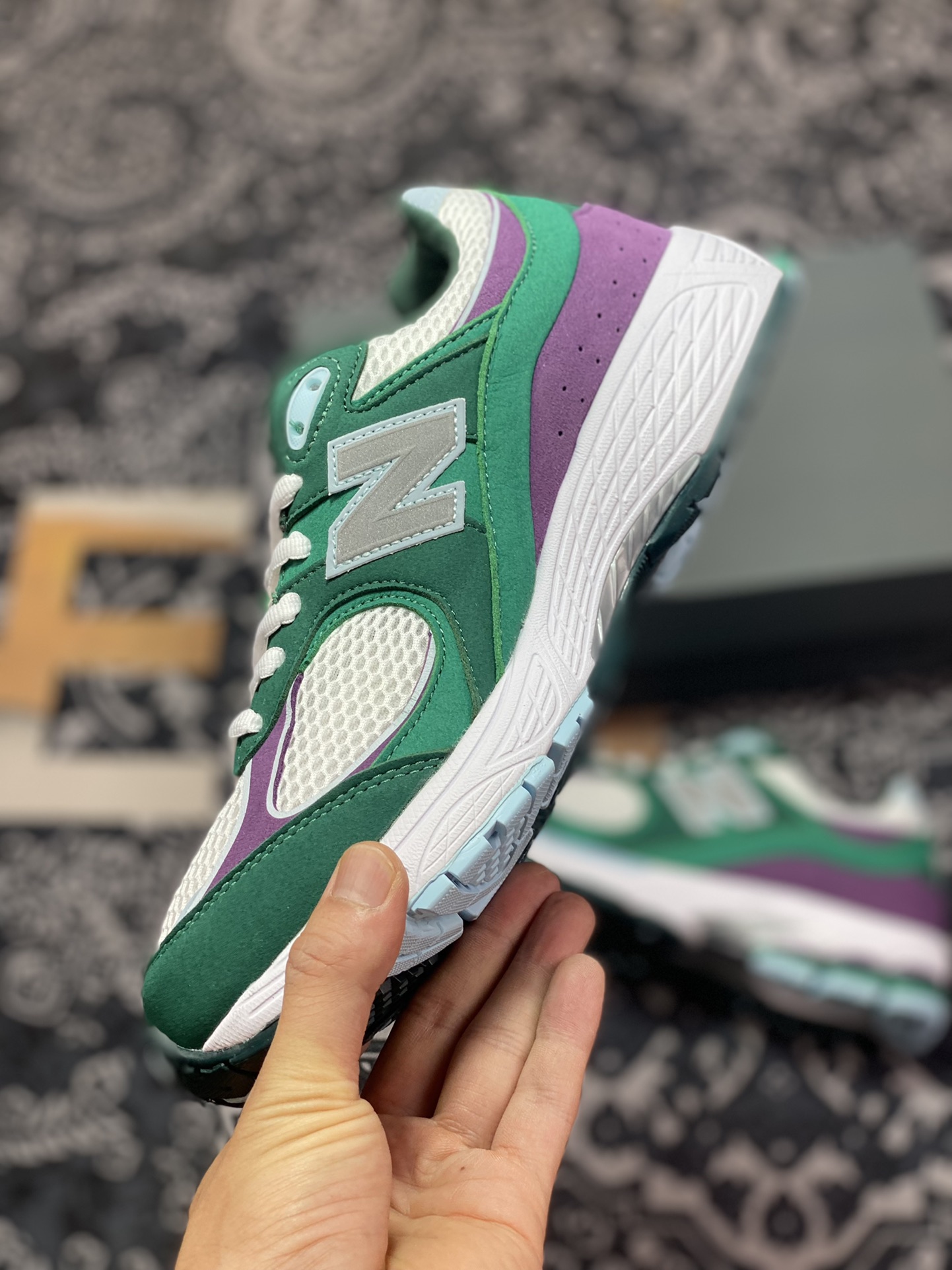 New Balance ML2002 Series Retro Dad Jogging Shoes ”Emerald Green Gray Purple” M2002RUT