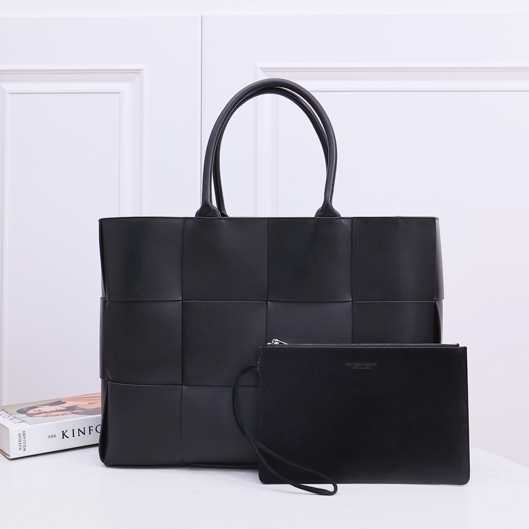 Large Tote Bag Travel Bag Cowhide and Sheepskin Woven Handbag