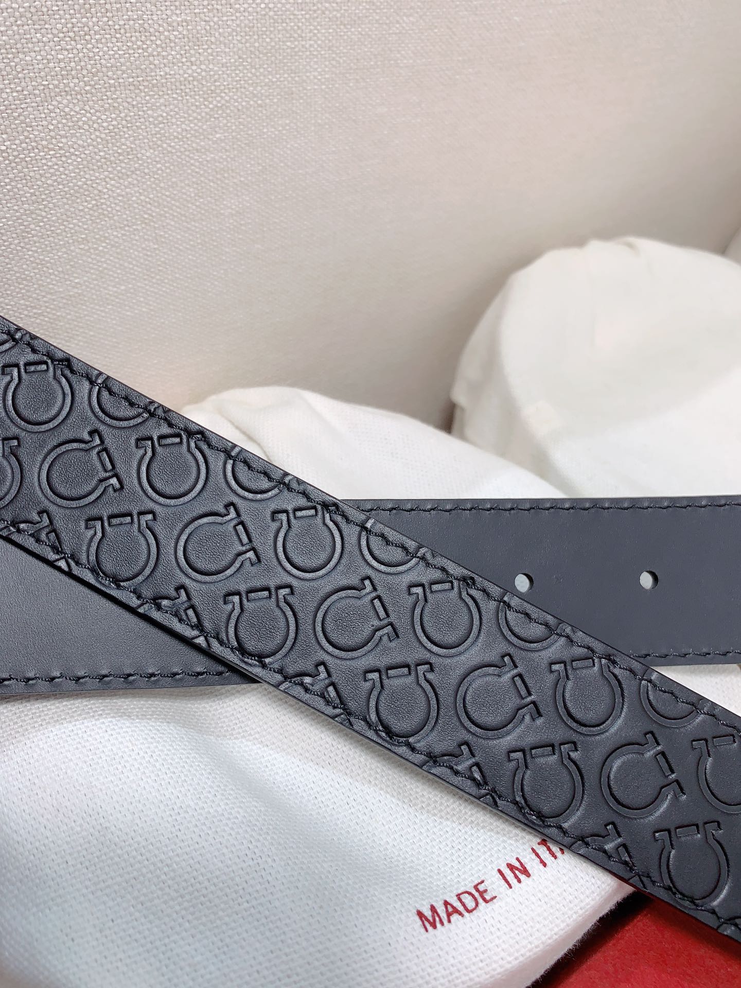Ferragamo Haute Couture Luxury Atelier Designer Belt Tie Accessories Ref 4