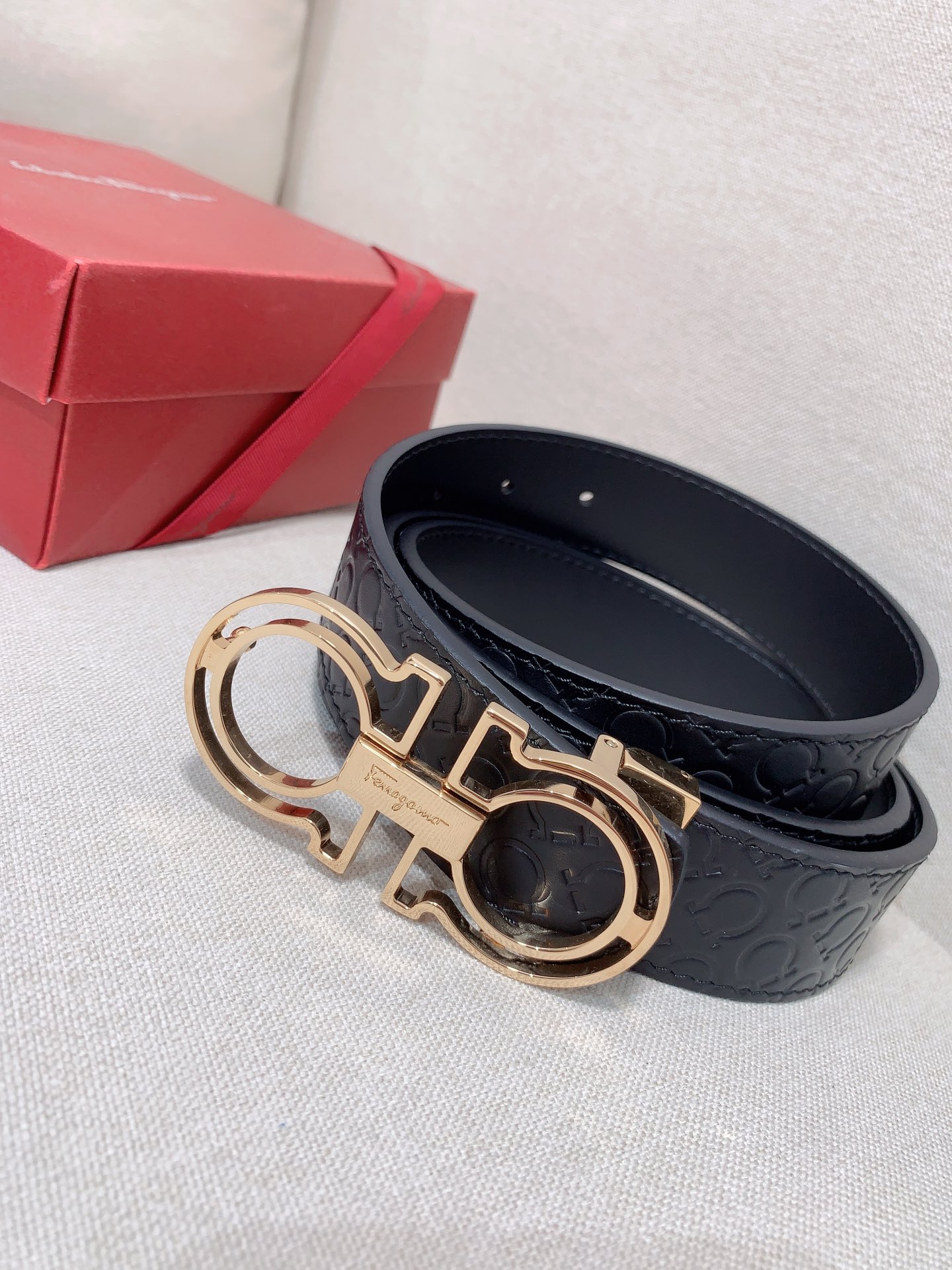 Ferragamo Haute Couture Luxury Atelier Designer Belt Tie Accessories Ref