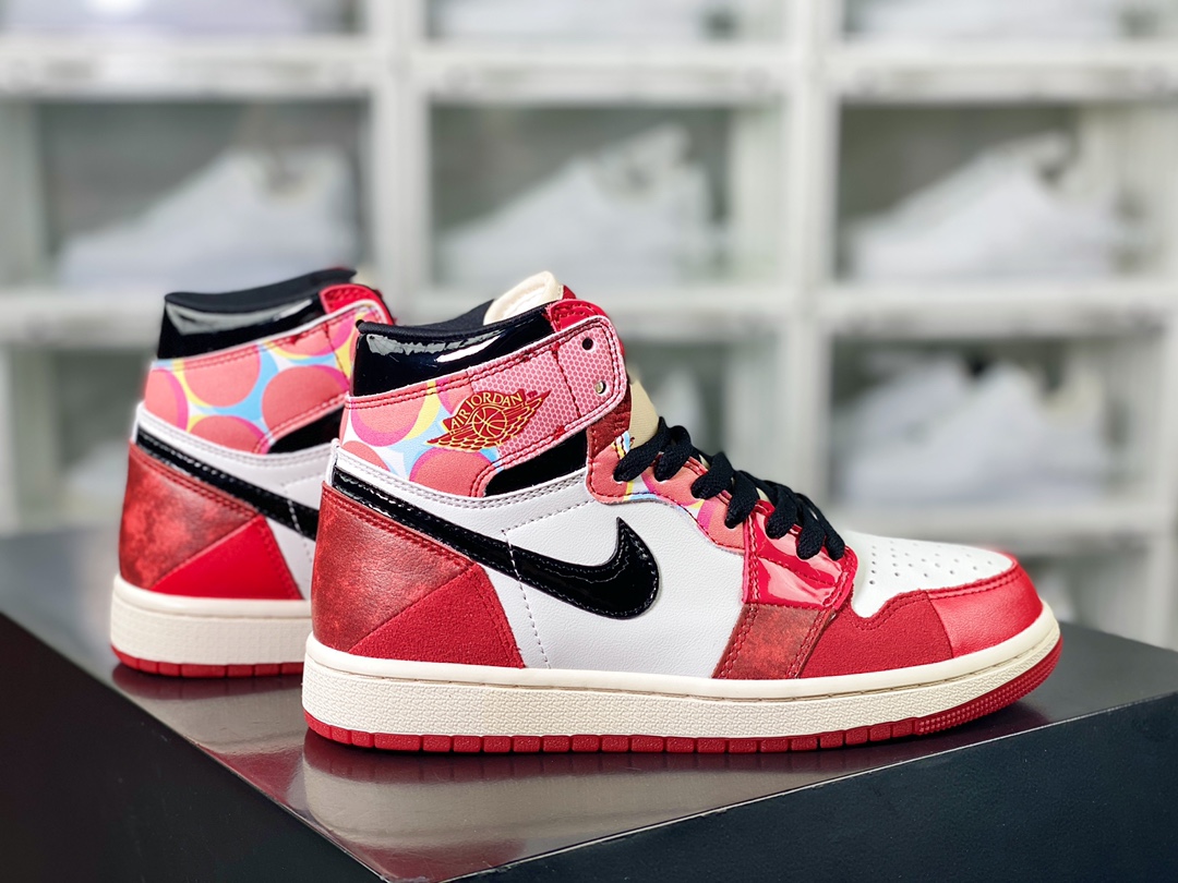 Air Jordan 1 Retro High OG ”Spider-Verse” AJ1 generation classic retro basketball shoes ”Red and Black Spider-Man 2.0” DV1748-601