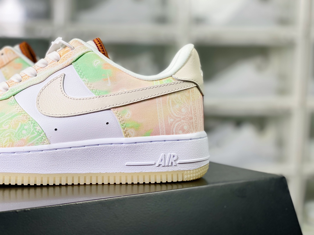 Air Force 1'07 Low LX ”Paisley Print” Air Force One sneakers ”White Colorful Tie-Dye Cashew Flower” FJ7739-101