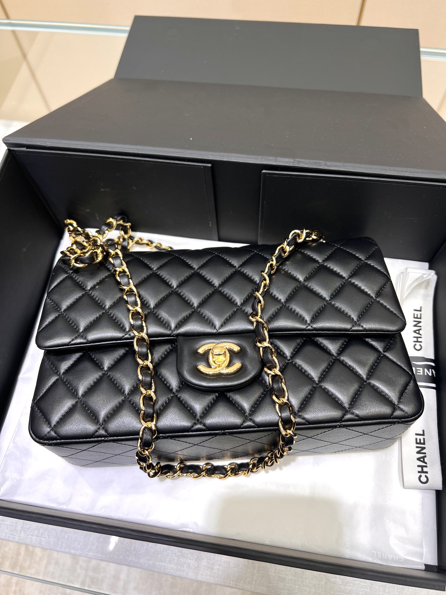 Chanel Classic Flap Bag Lambskin Leather Black 2 i1686032712 5228 0