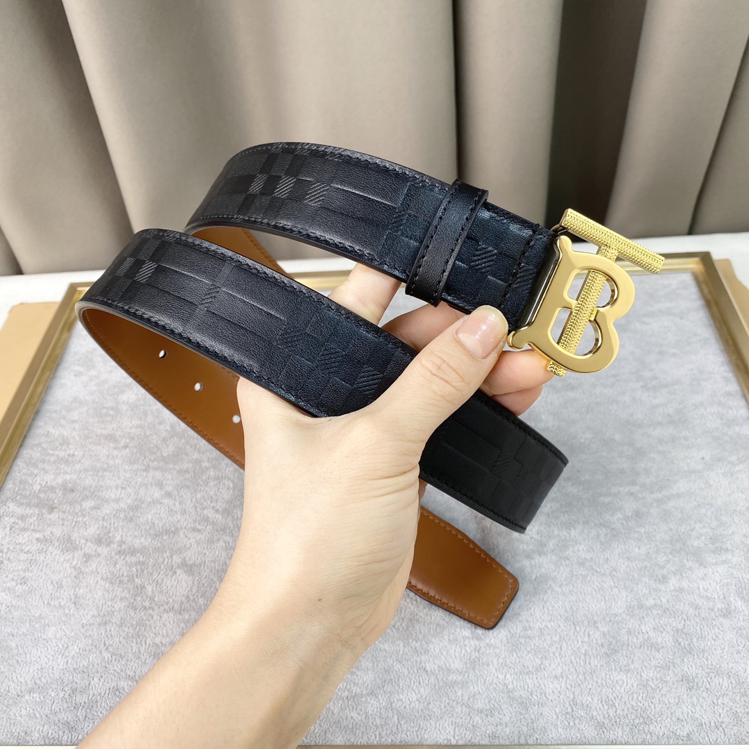 新款Burberrry巴宝莉专柜同步