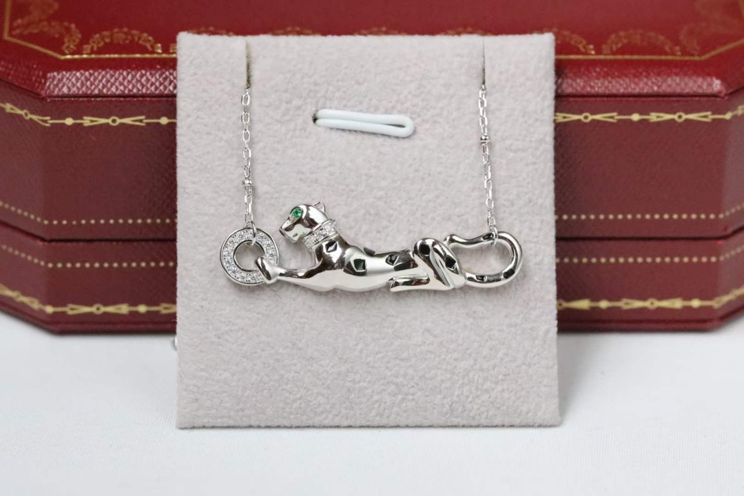 Cartier Cartier 光面绿眼小豹子 锁‮项骨‬链