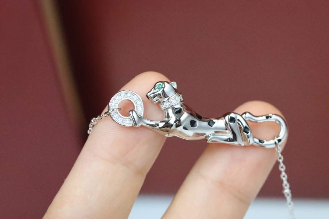 Cartier Cartier 光面绿眼小豹子 锁‮项骨‬链